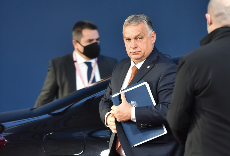 Los partidos del Parlamento Europeo piden que “no haya dinero para la Hungría de Orbán”